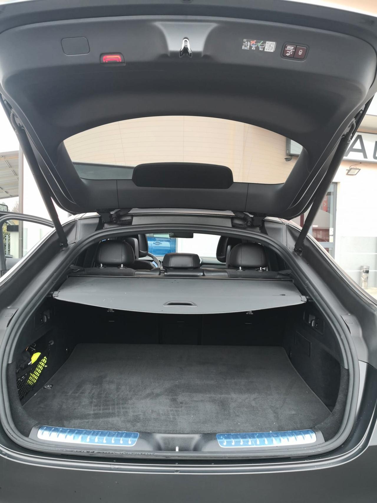 Mercedes-benz GLC 220 d 4Matic Mild Hybrid AMG Line Premium Plus ***FULL OPTIONAL***