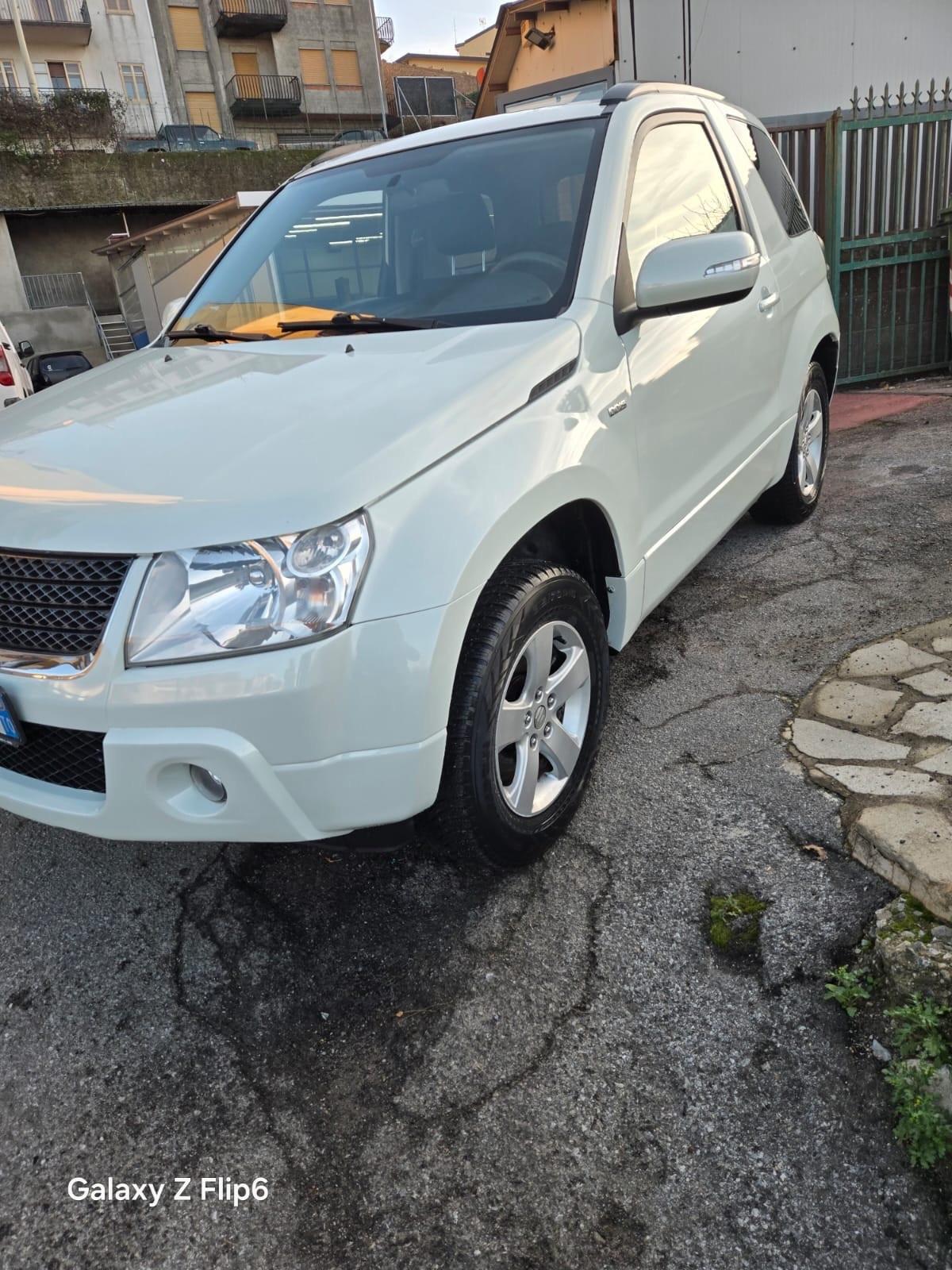 Suzuki Grand Vitara 1.9 DDiS 3 porte