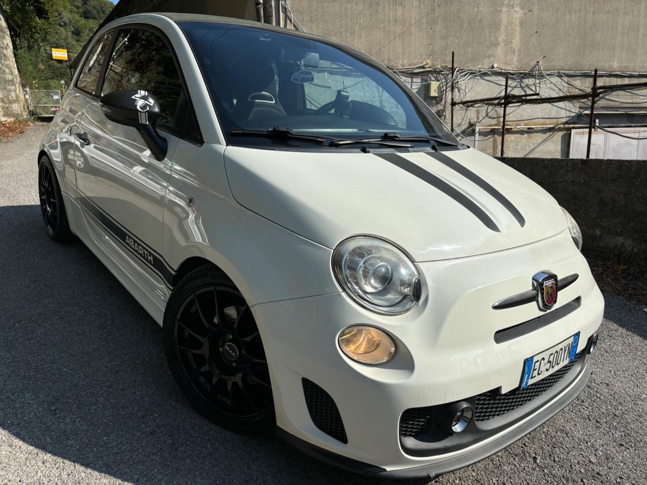 Abarth 500 C 1.4 Turbo T-Jet MTA