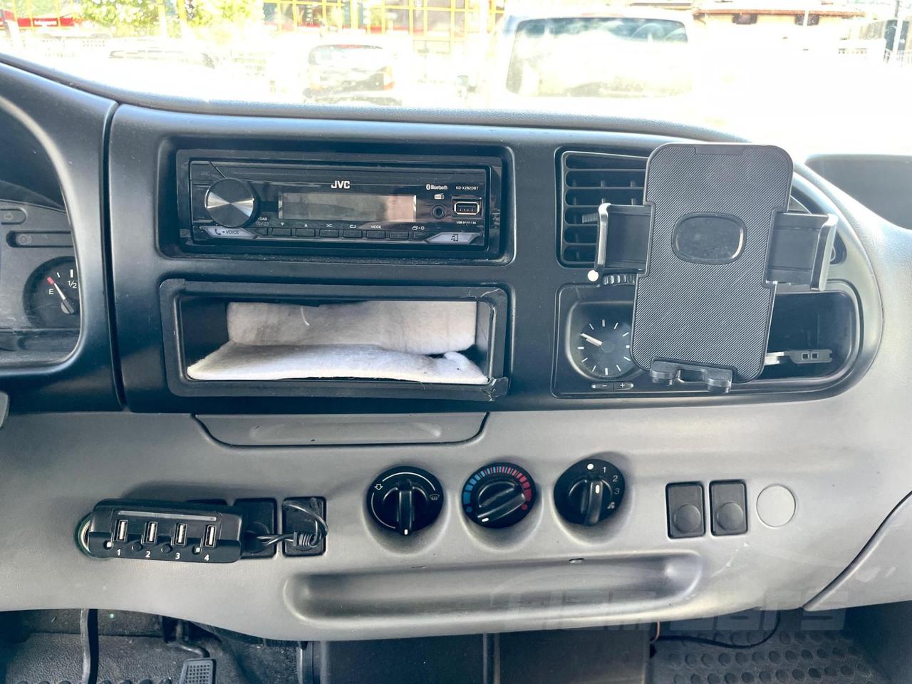 Ford TRANSIT 120 s 2.5