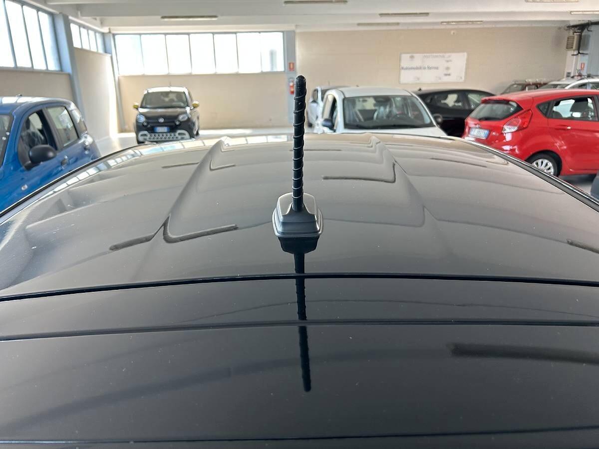 Hyundai i10 1.0 MPI Tech Connect Pack