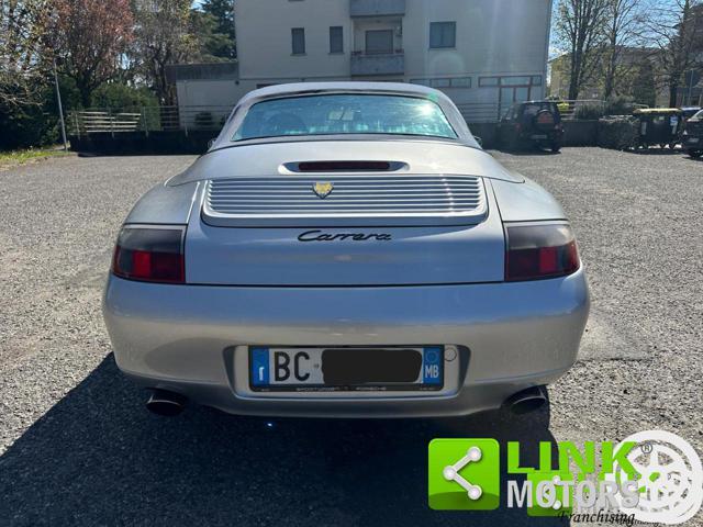 PORSCHE 996 Cabrio con Hard Top