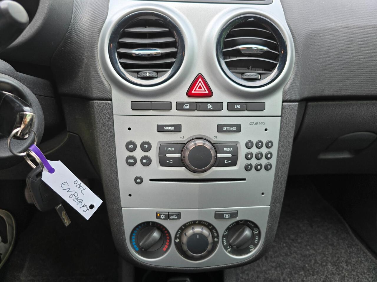 Opel Corsa 1.2 BZ/GPL 86CV GPL FINO 2032-2012