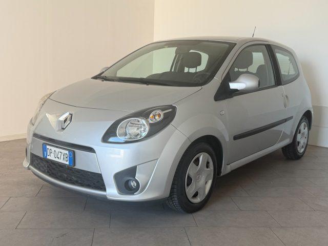 RENAULT Twingo 1.2 16V Initiale