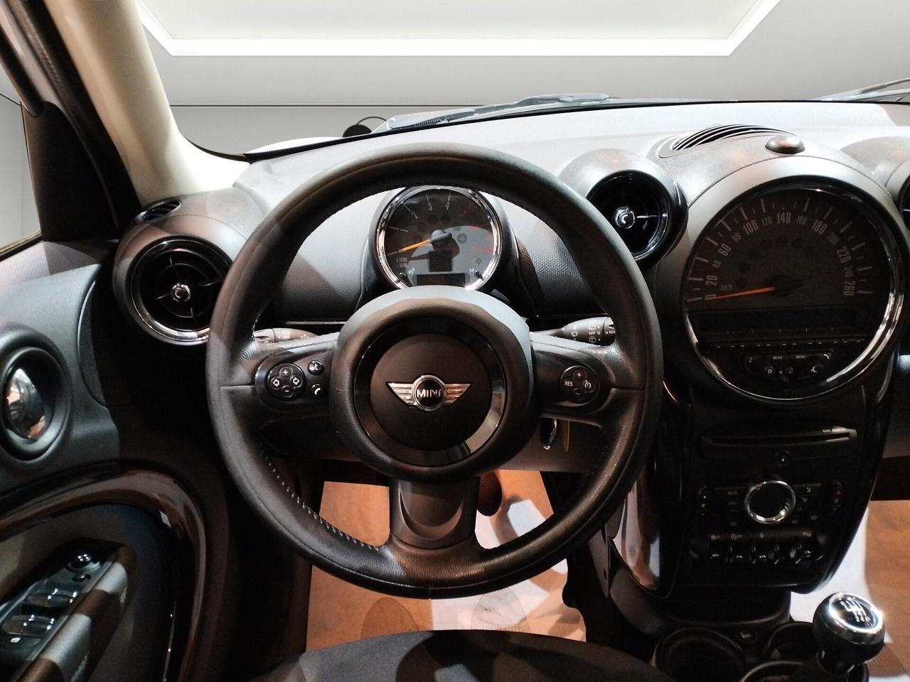 MINI Cooper D Countryman 1.6 Business E6