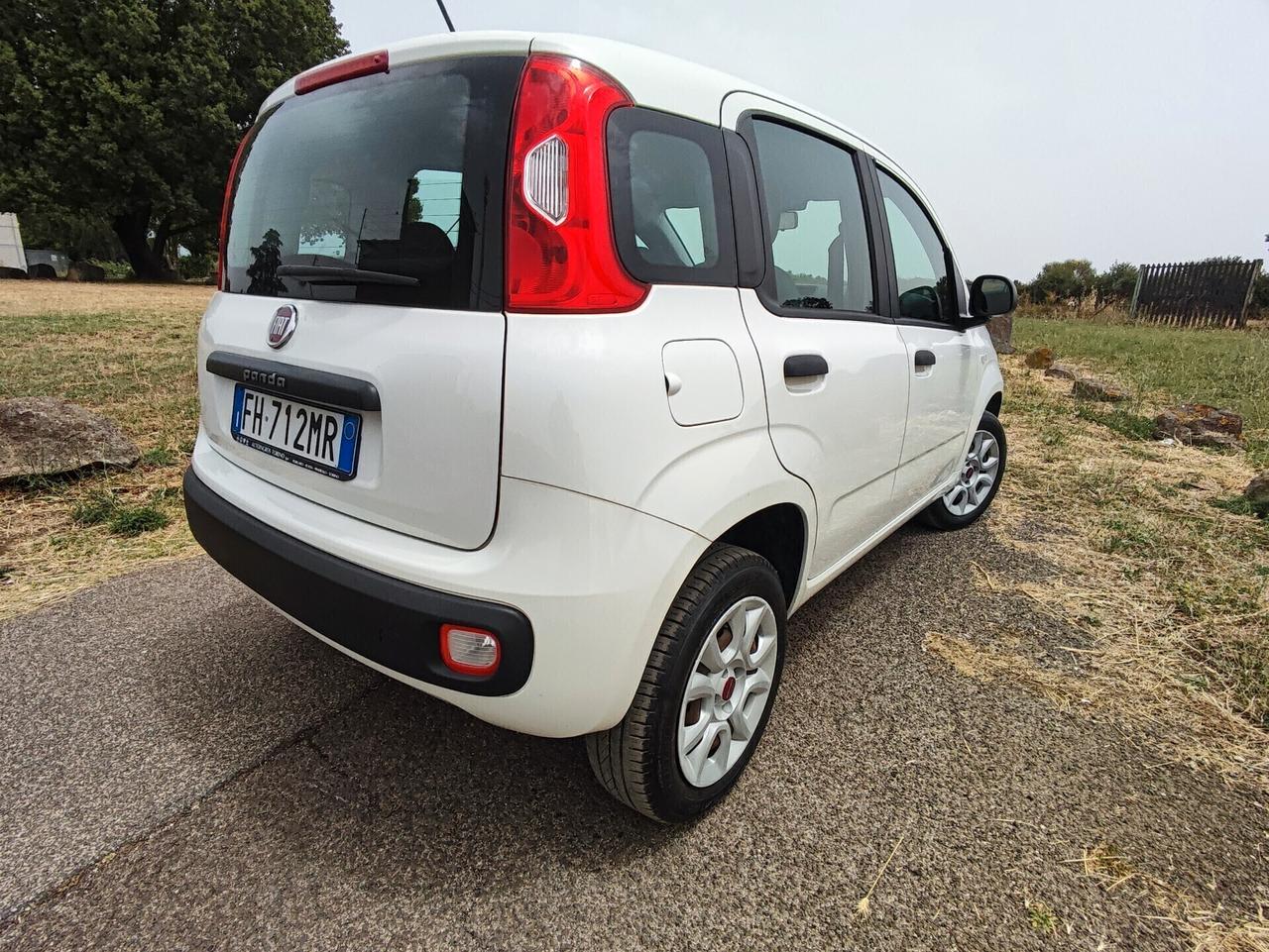 Fiat Panda 0.9 TwinAir Turbo Natural Power Lounge