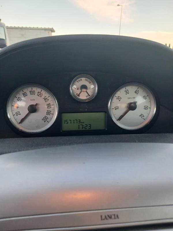 Lancia Ypsilon 1.2 BENZ 80 CV 16v Oro OK NEOPATENTATI