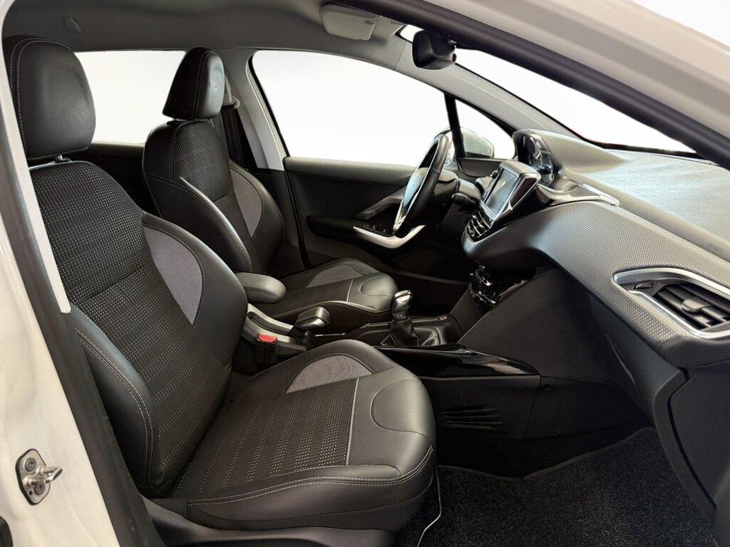 Peugeot 2008 1.2 PureTech Allure
