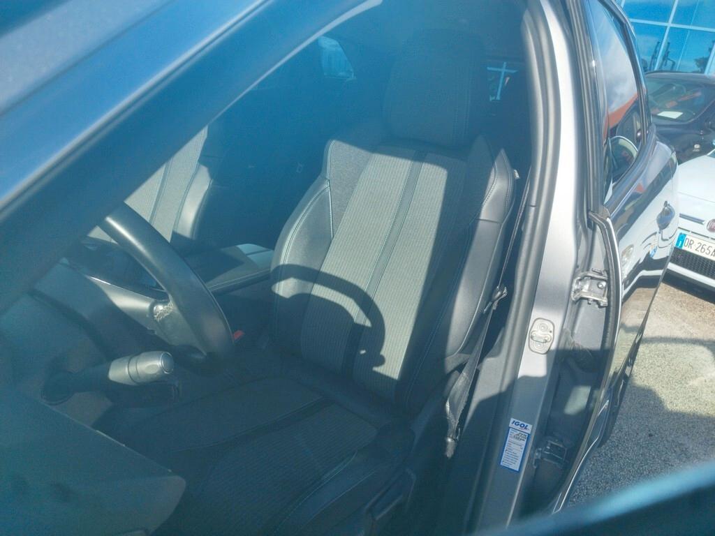 Peugeot 3008 BlueHDi 130 S&S Allure Pack