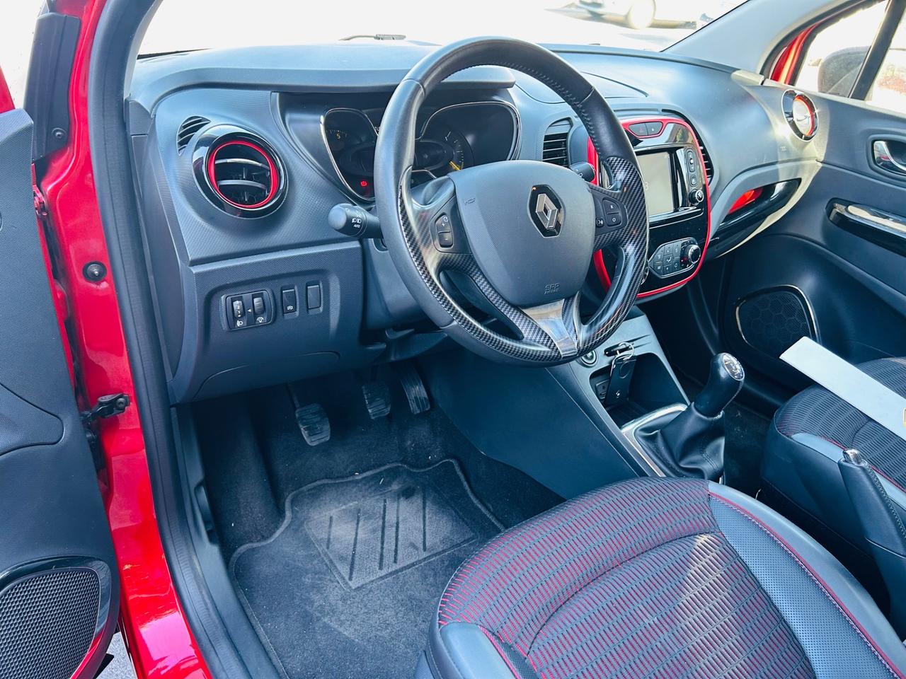 Renault Captur 1.5 dci 90cv R-link
