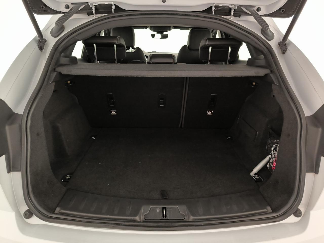 Jaguar E-Pace 2.0d i4 r-dynamic awd 150cv auto