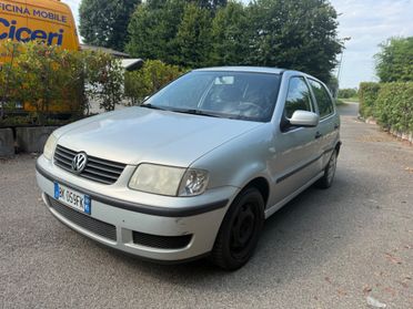 Volkswagen Polo 1.0 cat 5 porte
