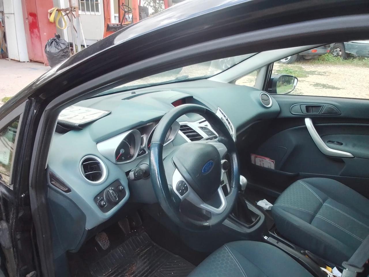 Ford Fiesta Fiesta+ 1.4 5 porte Bz.- GPL