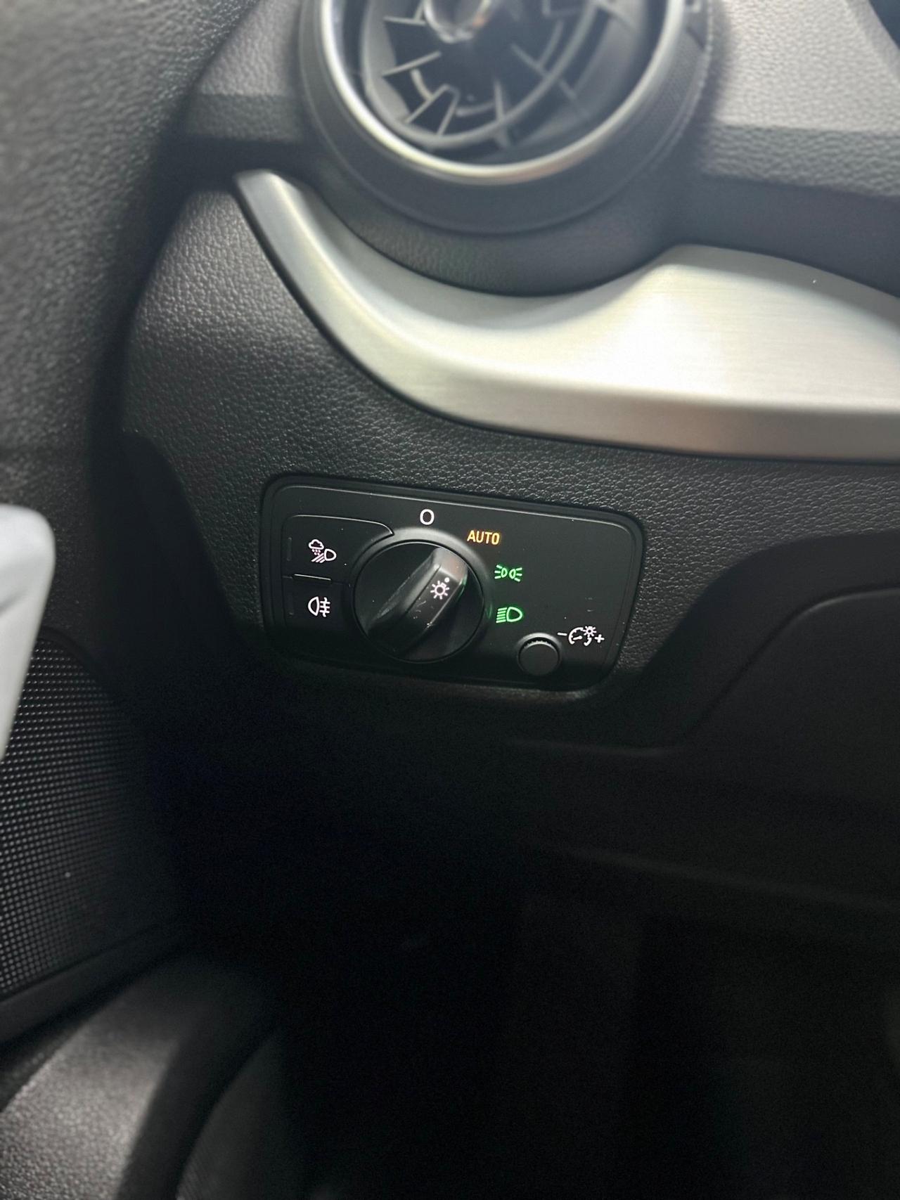 Audi Q2 30 TDI