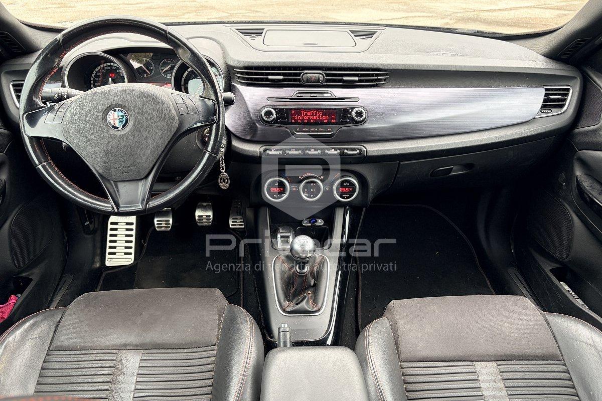 ALFA ROMEO Giulietta 1.6 JTDm-2 105 CV Distinctive
