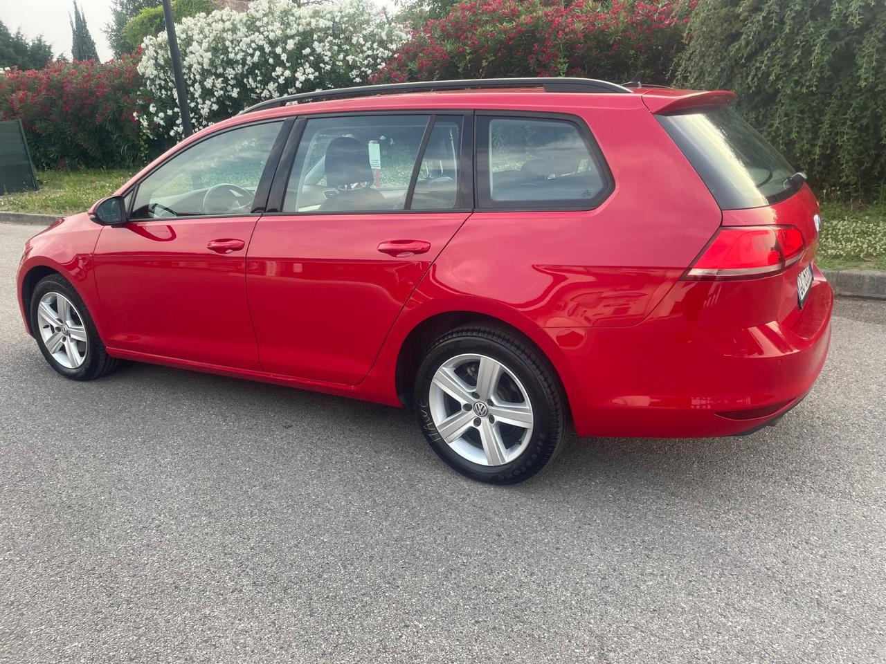 Volkswagen Golf Variant 1.6 TDI DSG 2017 ful ful