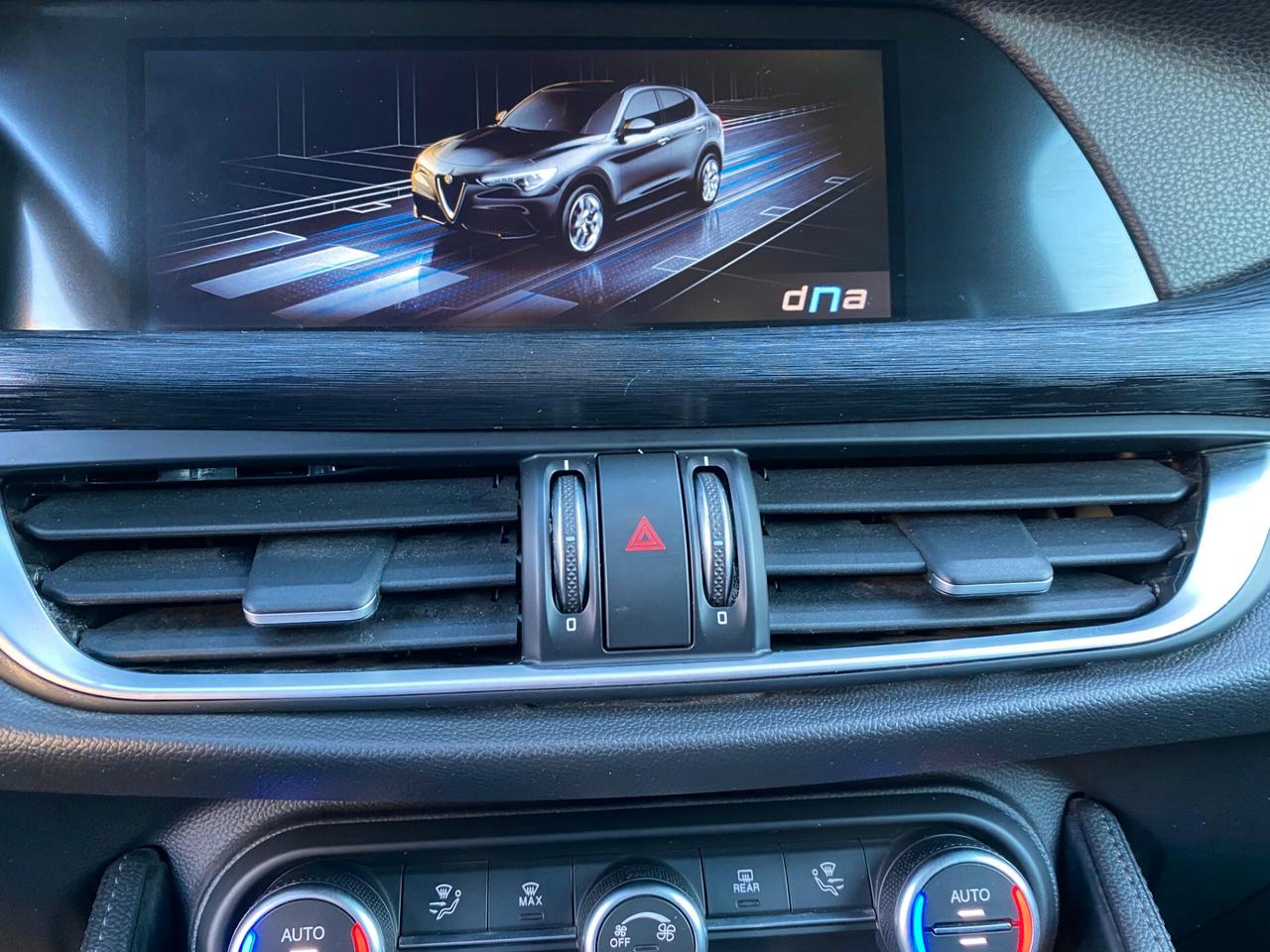 Alfa Romeo Stelvio 2.2 160CV VAN/AUTOCARRO 5 POSTI