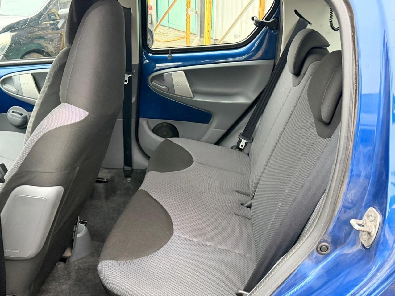 Toyota Aygo 1.0 12V VVT-i 5 porte Now