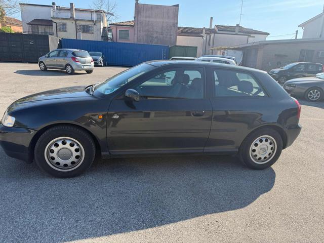 AUDI A3 1.9 TDI/110CV cat 3p. Ambiente Stupenda Bellissima