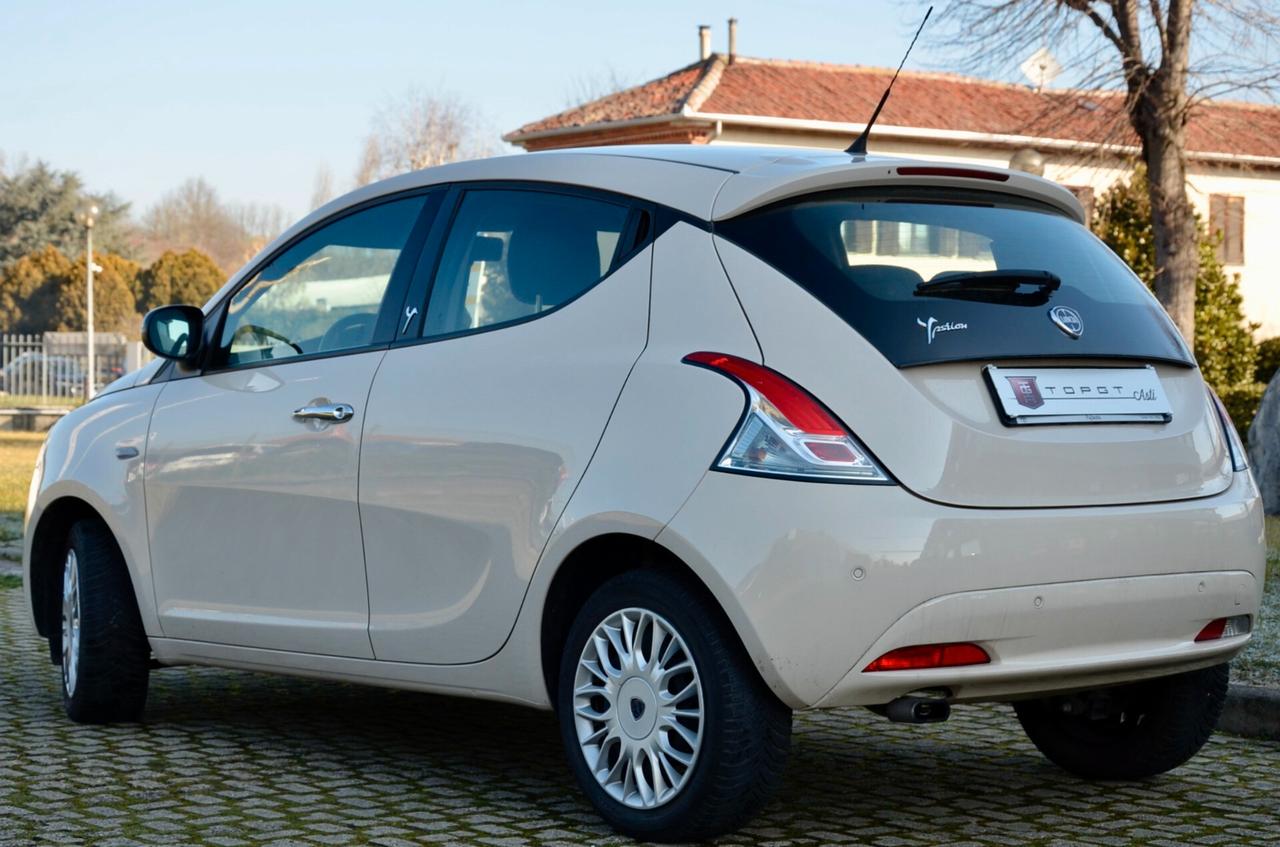 LANCIA YPSILON 1.2 SILVER 69cv , OK NEOPATENTATI, SERVICE UFF TOYOTA, UFF ITALIANA, EURO 6B, BLUETOOTH, A/C, PERMUTE