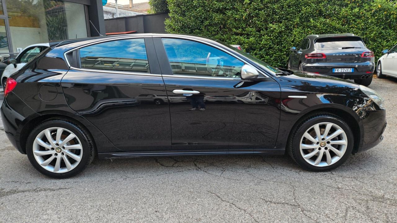 Alfa Romeo Giulietta 2.0 JTDm-2 140 CV Exclusive
