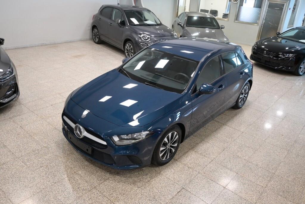 Mercedes-benz A 180 d Automatic Business