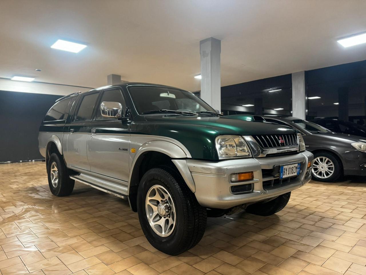 Mitsubishi L200 2.5 TDI 4WD Double Cab Pick-up GLS