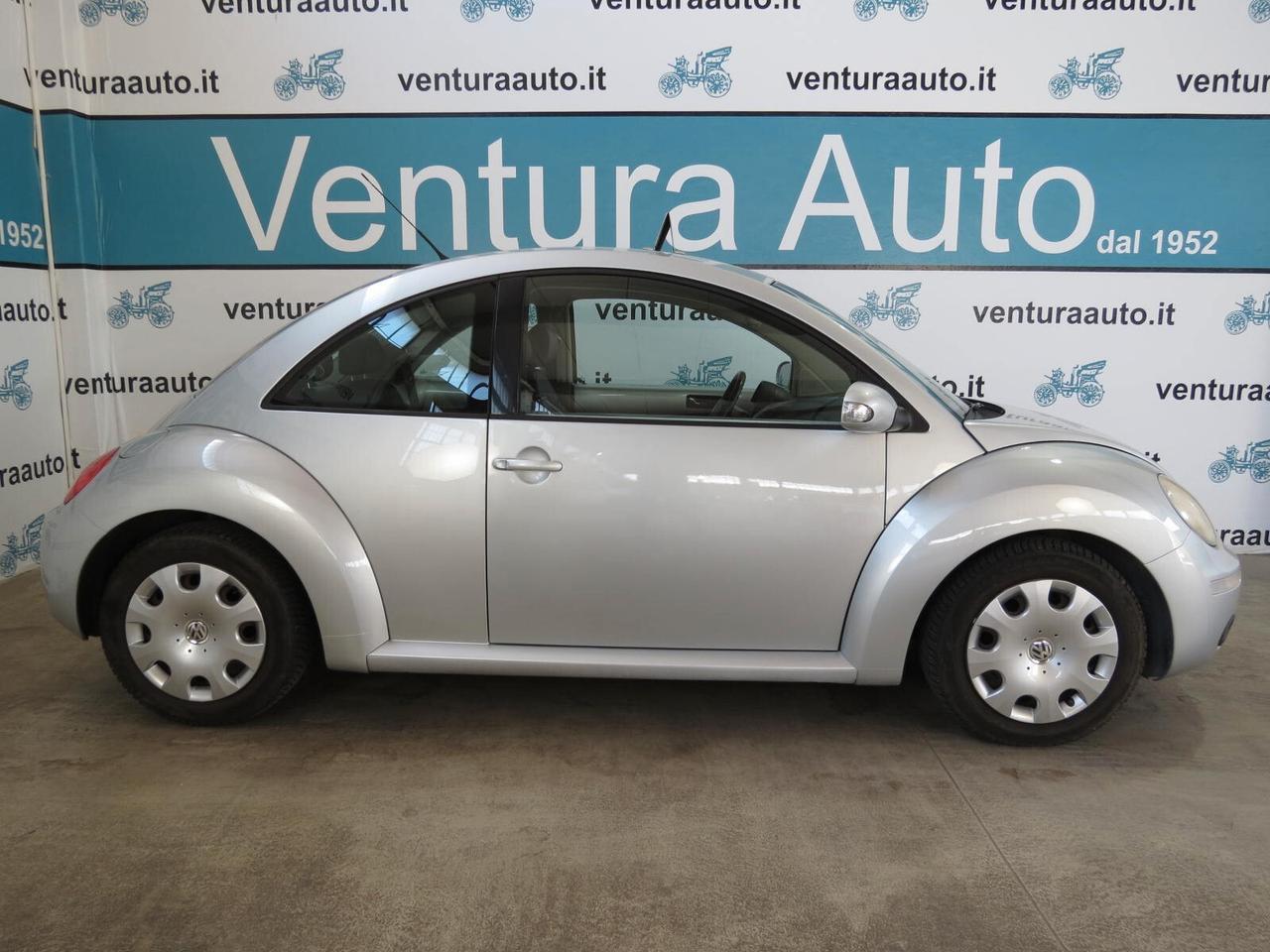 Volkswagen New Beetle 1.6 102 CV