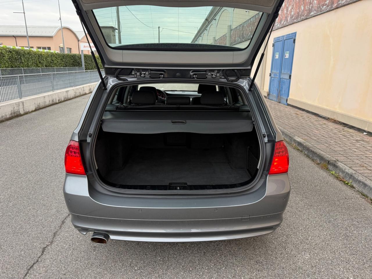 Bmw 318d 2.0 143CV cat Touring Futura