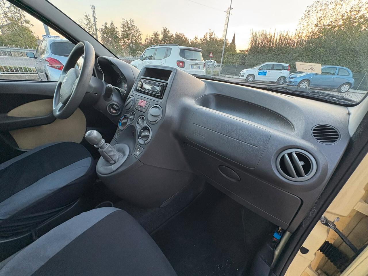 FIAT PANDA 1.2 BENZINA SI A NEOPATENTATI