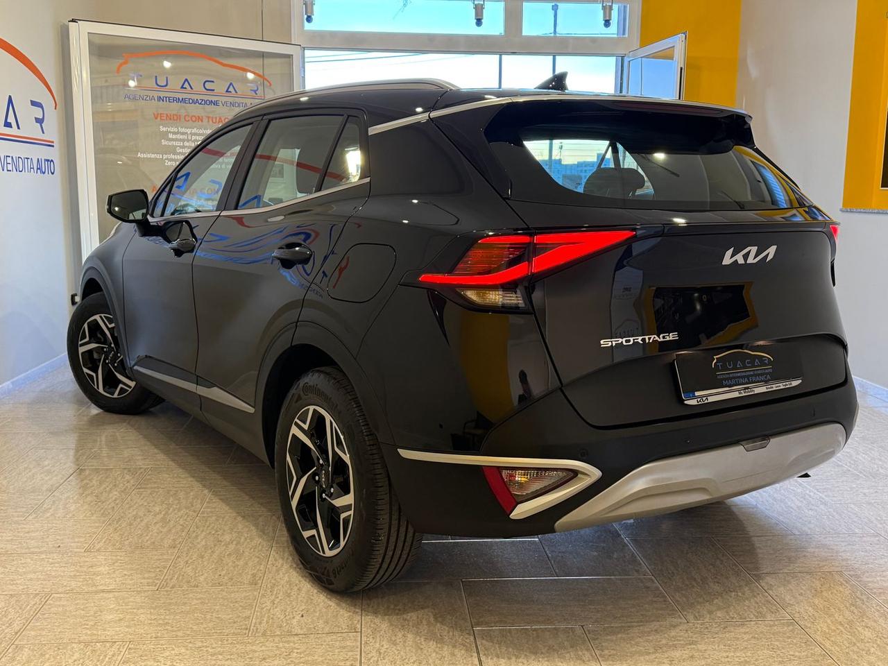 Kia Sportage Business 1.6 CRDi MHEV #8975