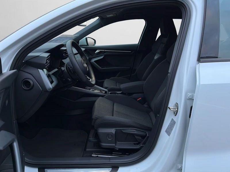 Audi A3 A3 SPB 35 TFSI S tronic S line edition Navi Led Camera