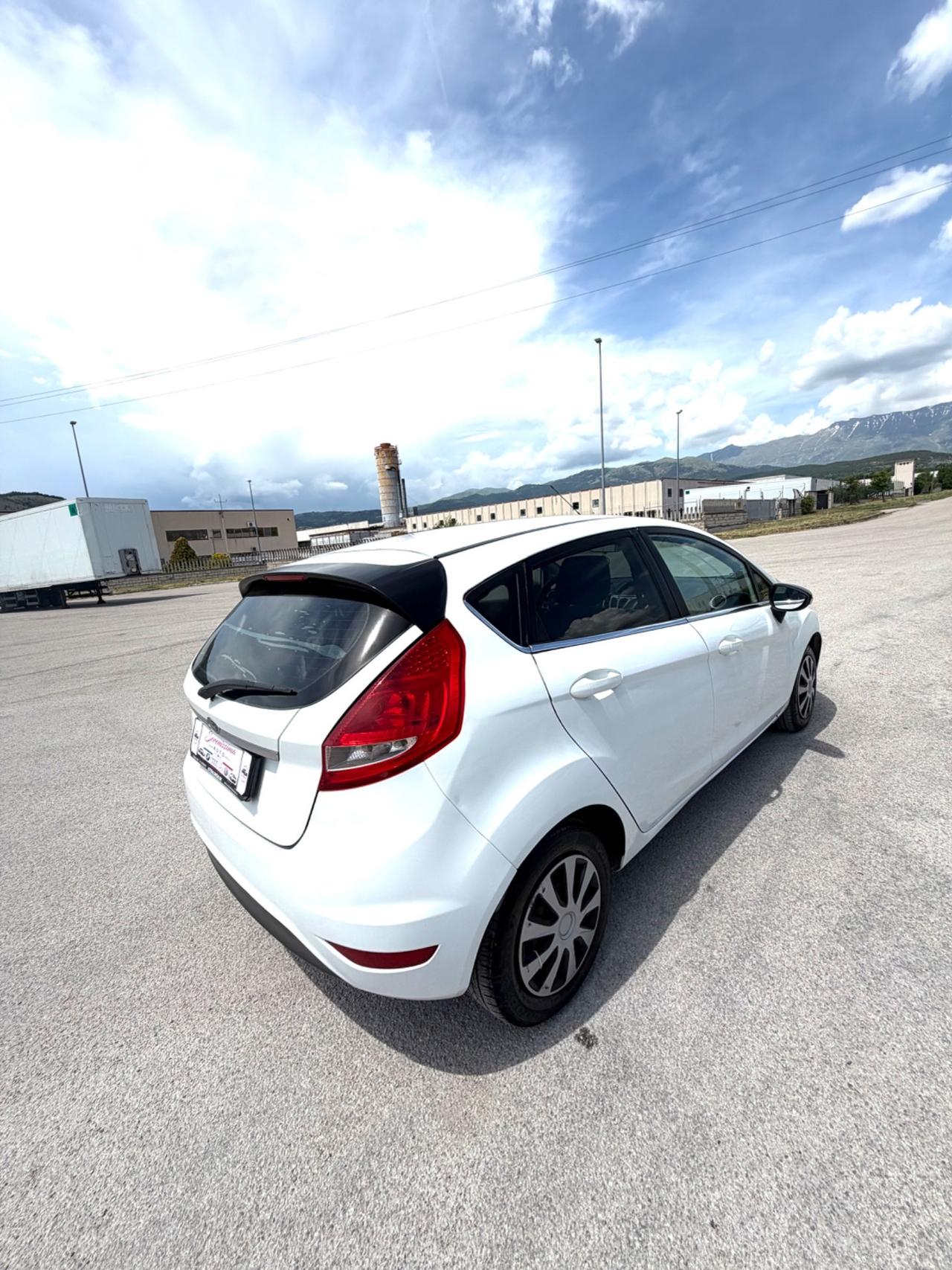 Ford Fiesta 1.4 TDCi 5p. Titanium