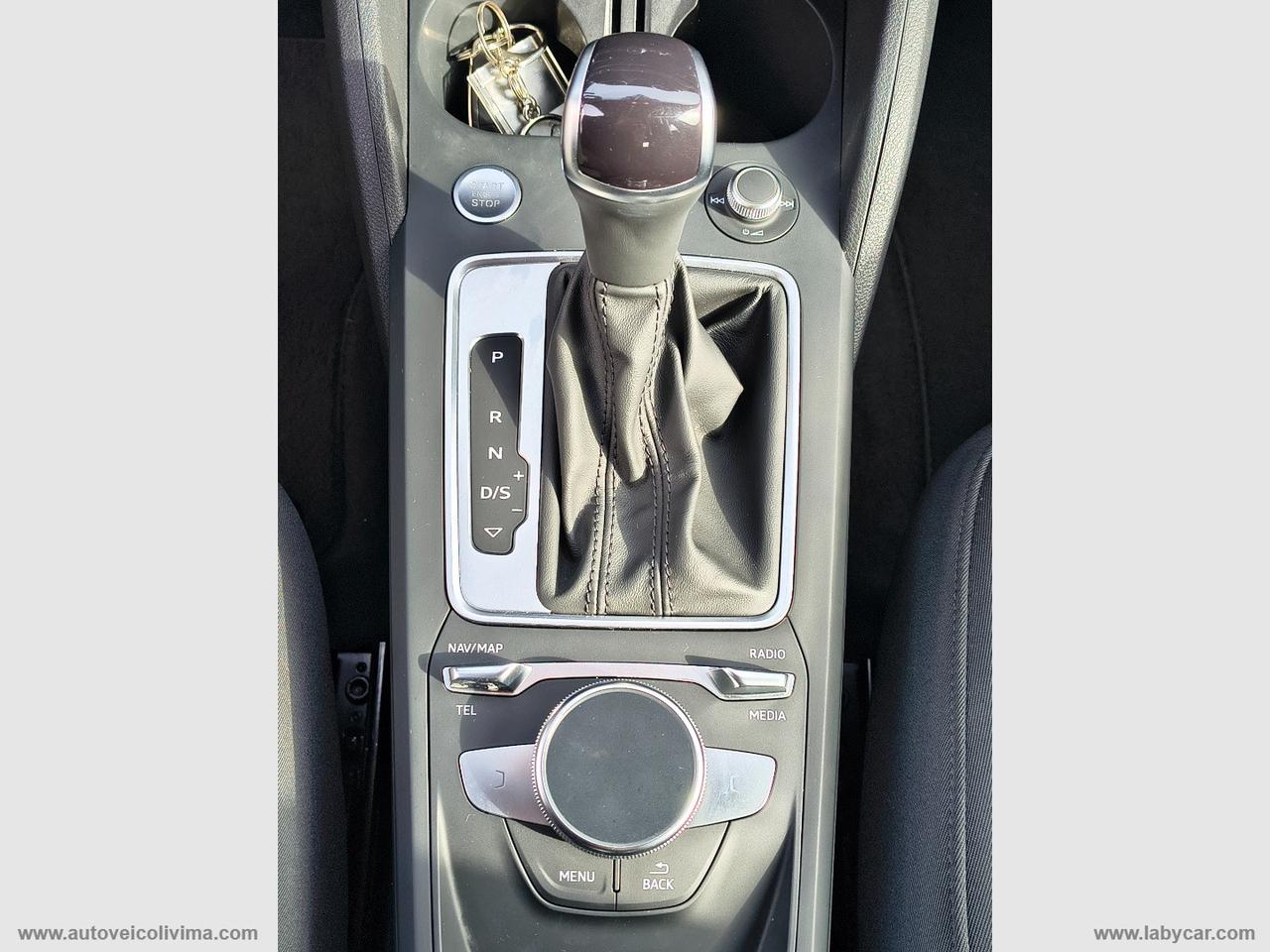 AUDI Q2 30 TDI S tronic Business 5.000 KM