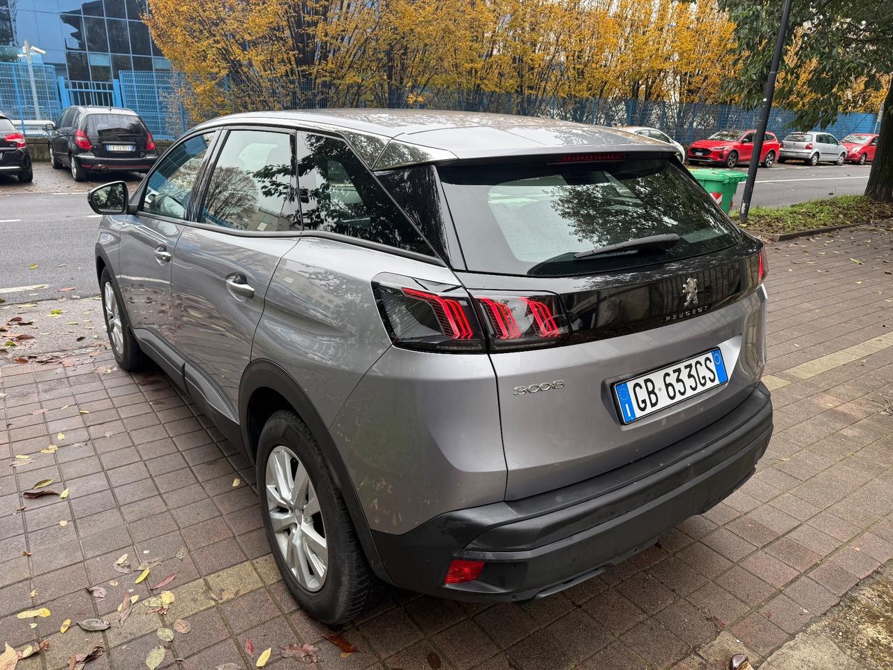 Peugeot 3008 BlueHDi 130 S&S Business