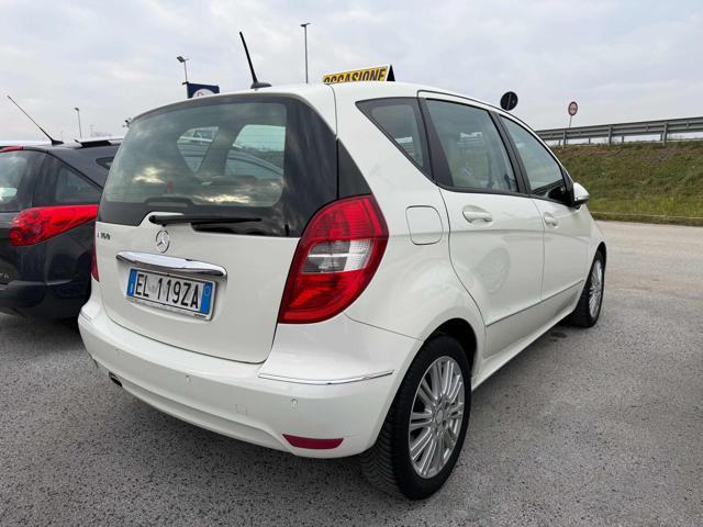 MERCEDES-BENZ A 160 AUTOMATIC Executive