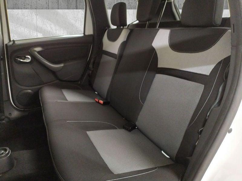 Dacia Duster 1.6 Laureate Family Gpl 4x2 s&s 115cv