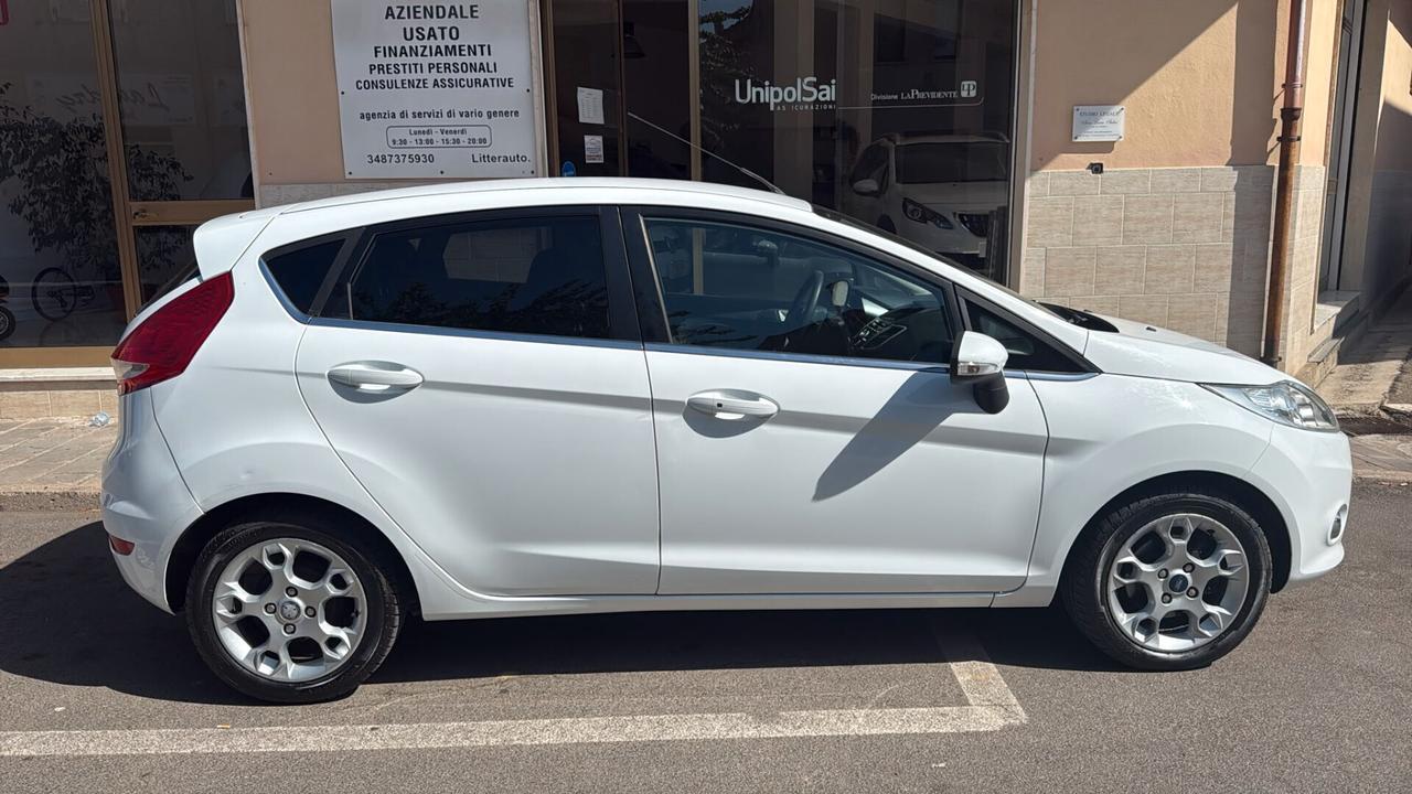 Ford Fiesta 1.4 TDCi 70CV 5p. Titanium.Bs.