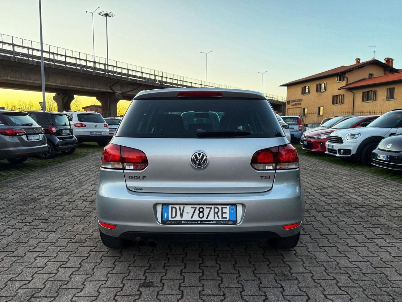 Volkswagen Golf 1.4 TSI 122CV 5p. Highline AUTOMATICA OK NEOPATENTATI