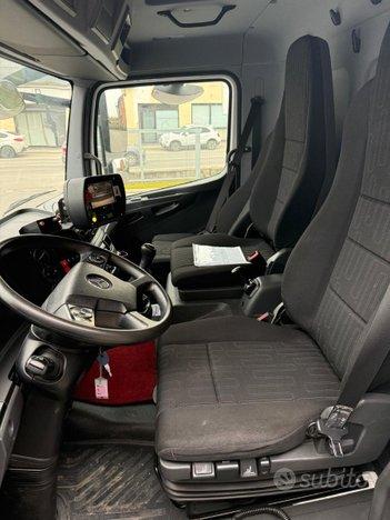 Mercedes compattatore