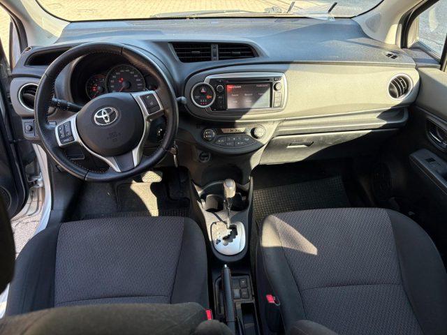 TOYOTA Yaris 1.3 5 porte Style CVT Stop & Start OK NEOPATENTATO