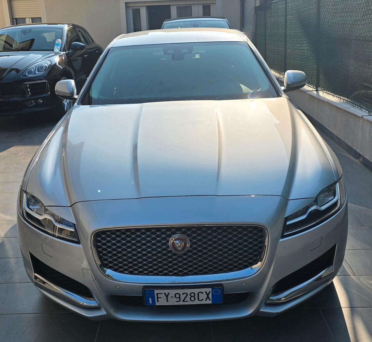 Jaguar XF 2.0 D 240 CV AWD aut. Portfolio