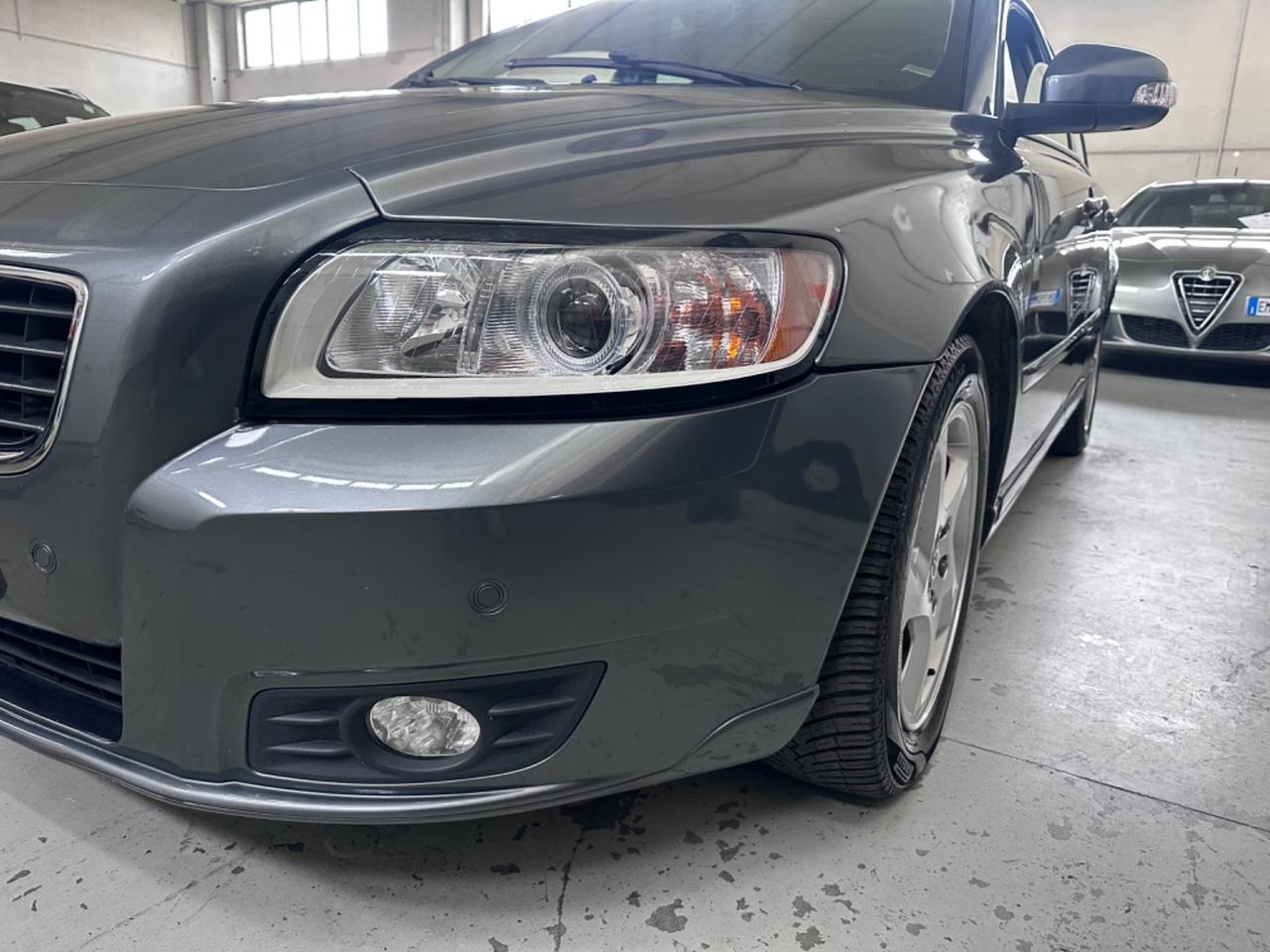 Volvo V50 D2 POLAR