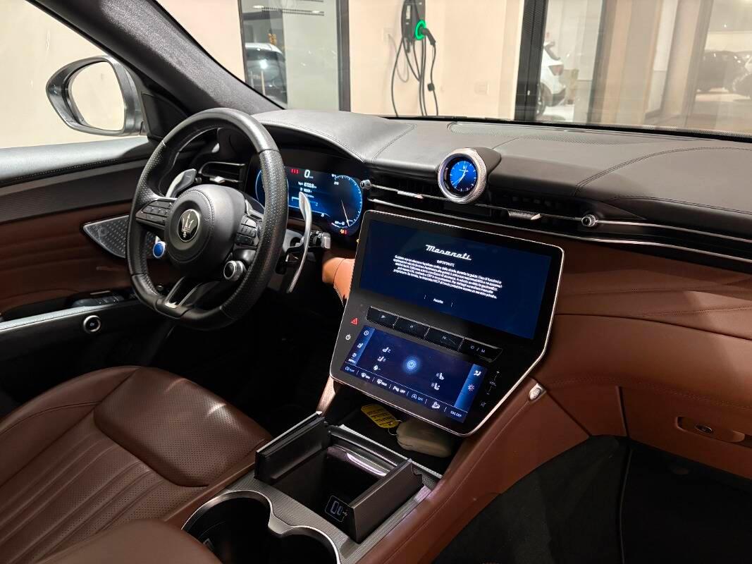 Maserati Grecale 2.0 mhev GT 300cv auto