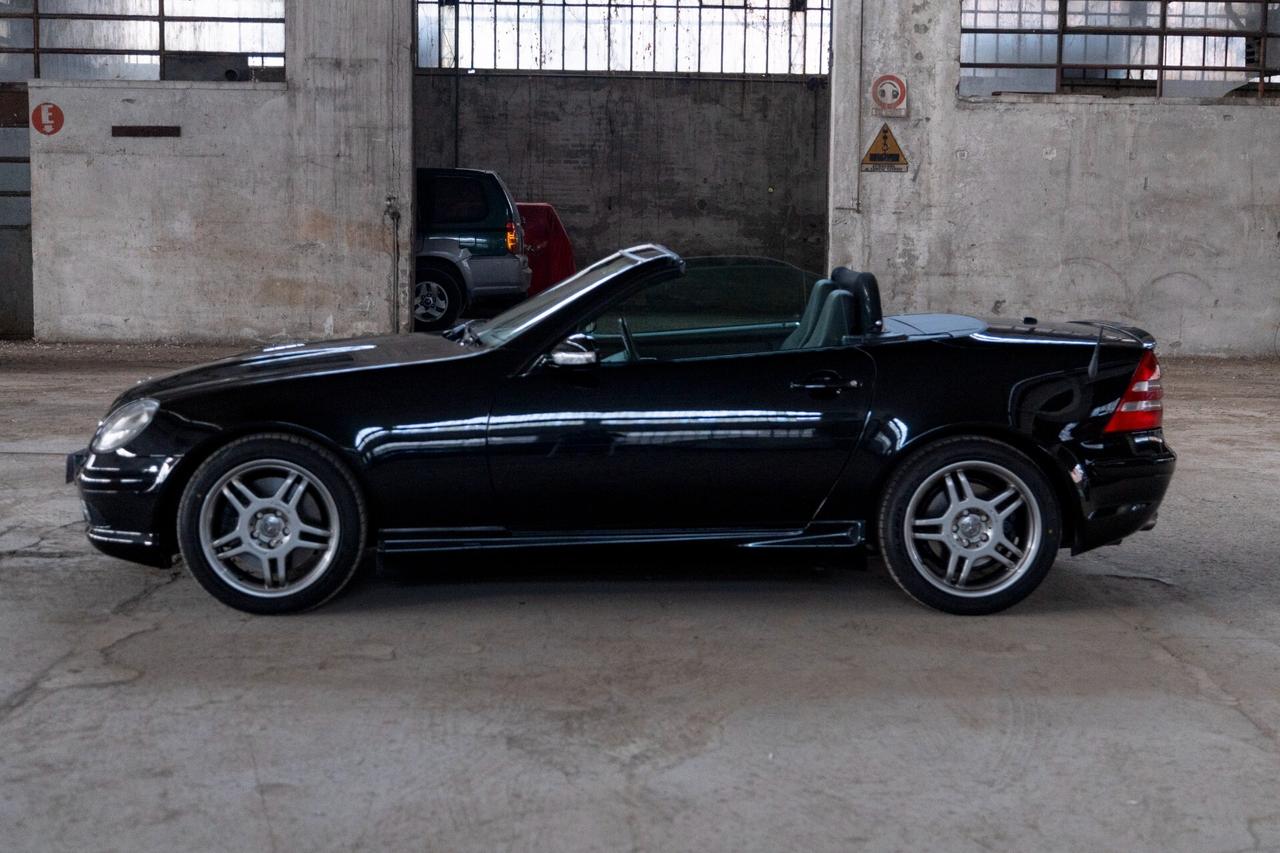 Mercedes-benz SLK 32 Kompressor cat AMG