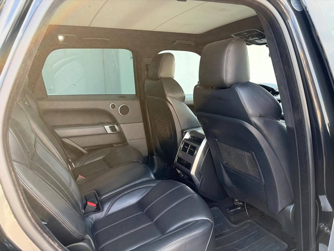 Land Rover Range Sport 3.0 TDV6 KIT SVR