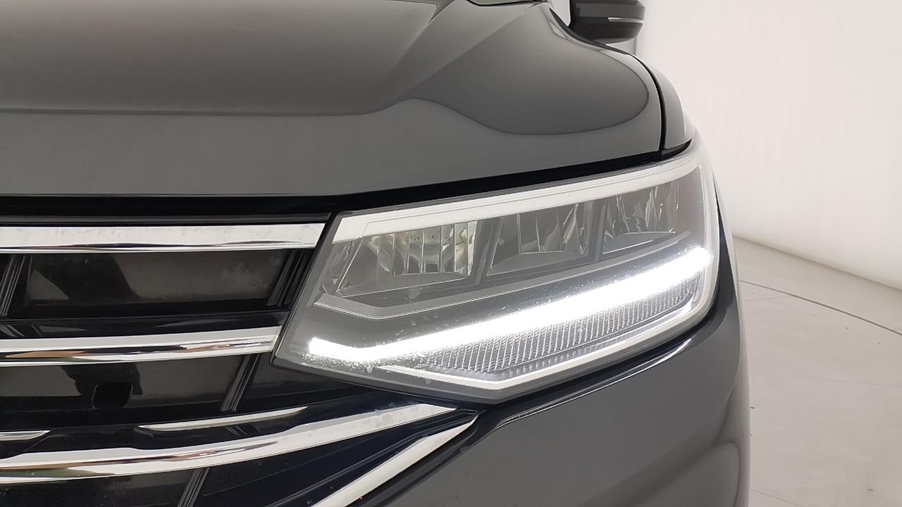 VOLKSWAGEN Tiguan II 2021 - Tiguan 1.4 tsi eh Life dsg