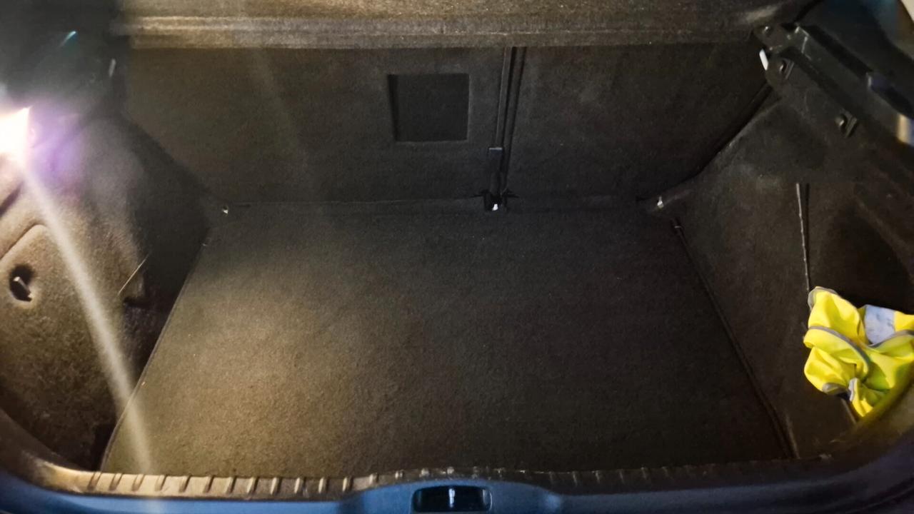 Peugeot 308 1.6 e-HDi 115 CV Stop&Start Active allestimento SPORTIUM