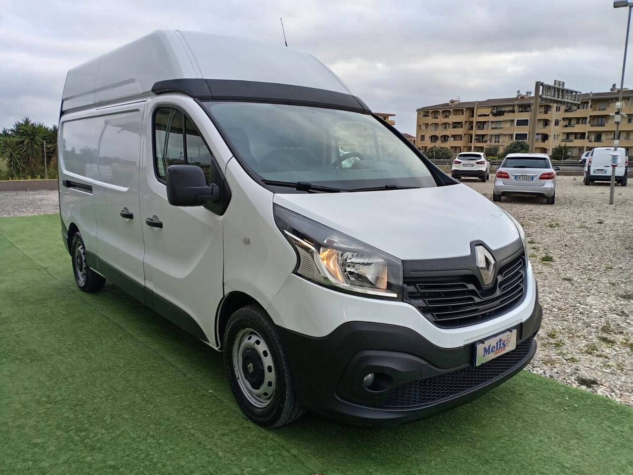 FURGONE CABINATO 3 POSTI RENAULT TRAFIC MOTORE SOSTITUITO