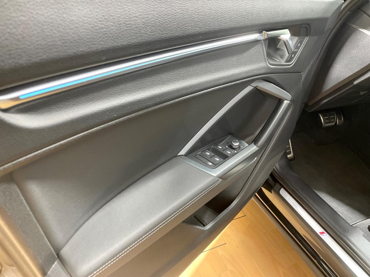 Audi Q3 SPB 35 TDI S tronic line edition tetto apribile 57000 km